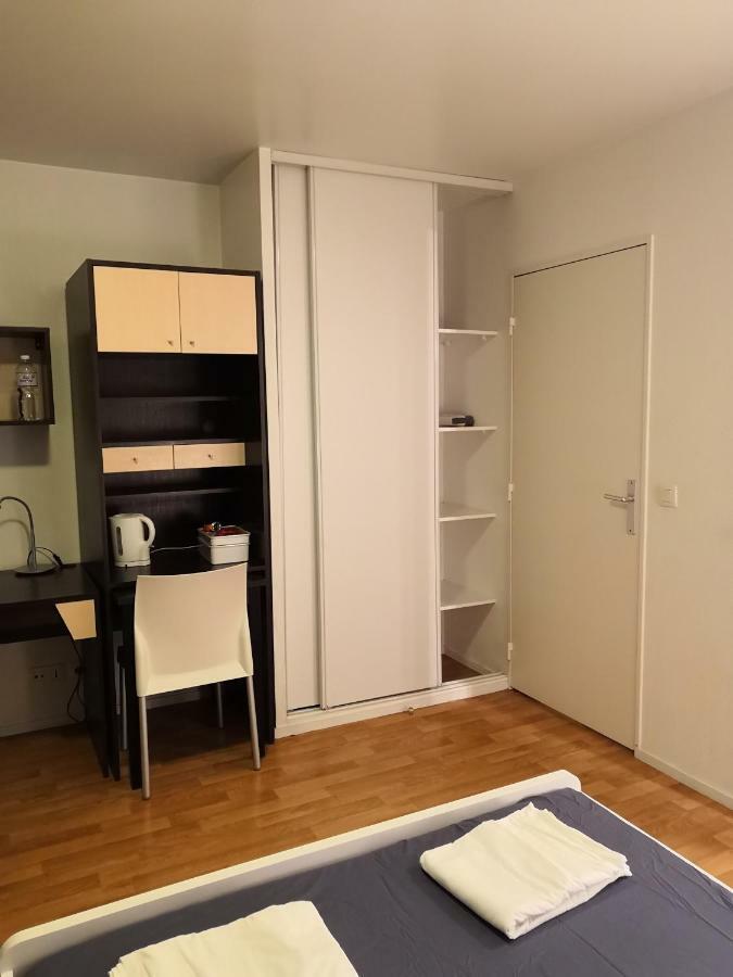 Studio Lumineux 10 Min A La Defense Рюэй-Мальмезон Экстерьер фото